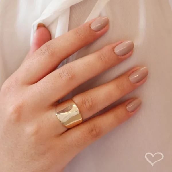 Anel Luiza Triangular Folheado a Ouro 18k
